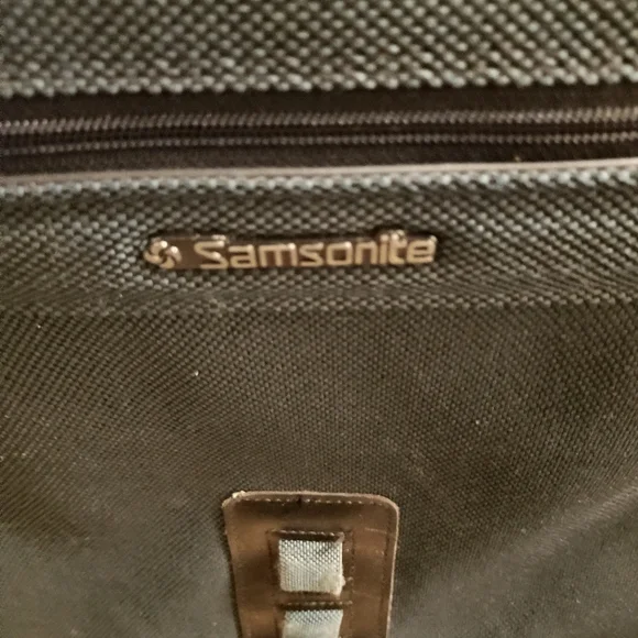 SAMSONITE LUGGAGE